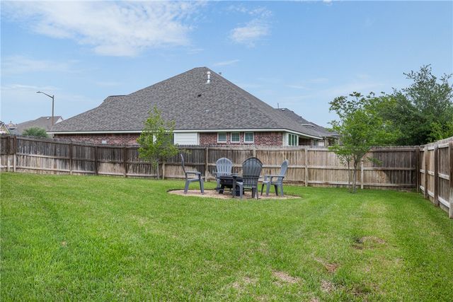 2613 Somerton Court, College Station, TX 77845