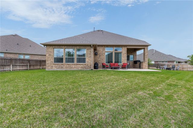 2613 Somerton Court, College Station, TX 77845