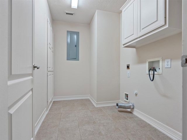 6210 Ballina Canyon Lane, Houston, TX 77041