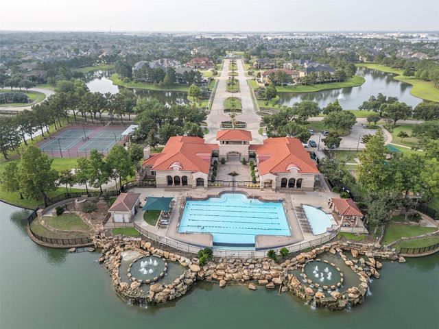 6210 Ballina Canyon Lane, Houston, TX 77041