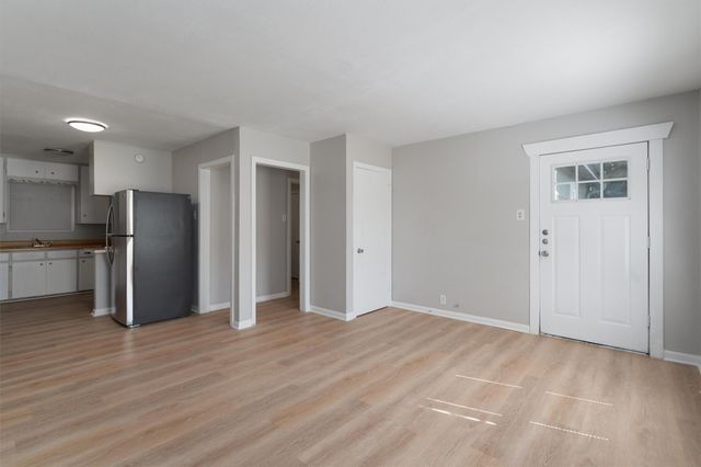 1012 Barbara DR B, San Marcos, TX 78666