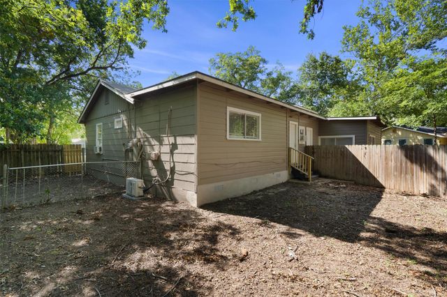 1012 Barbara DR B, San Marcos, TX 78666