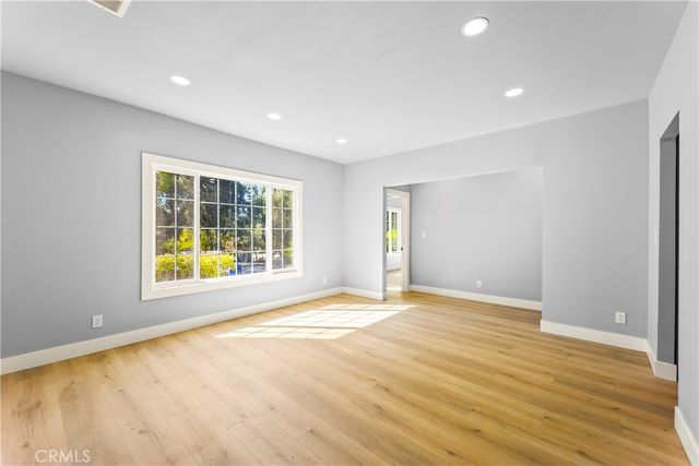 379 Buena Loma, Altadena, CA 91001