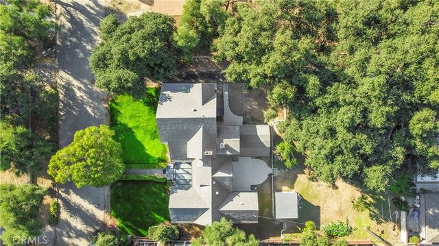 379 Buena Loma, Altadena, CA 91001