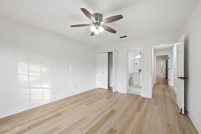 3286 MARBON Road, Jacksonville, FL 32223