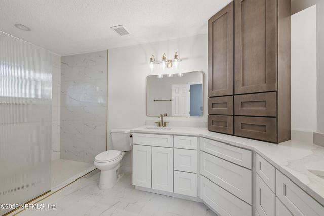 3286 MARBON Road, Jacksonville, FL 32223