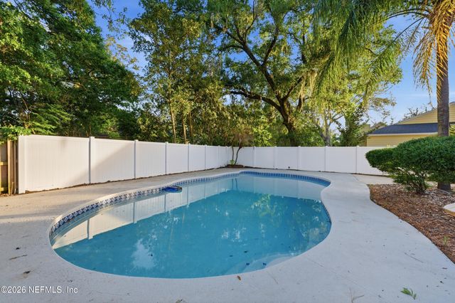 3286 MARBON Road, Jacksonville, FL 32223