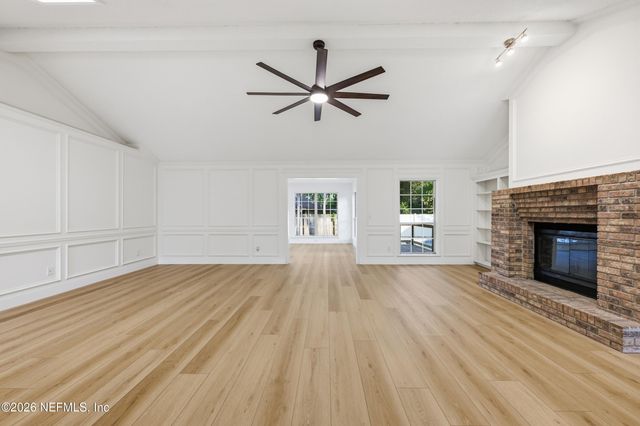 3286 MARBON Road, Jacksonville, FL 32223