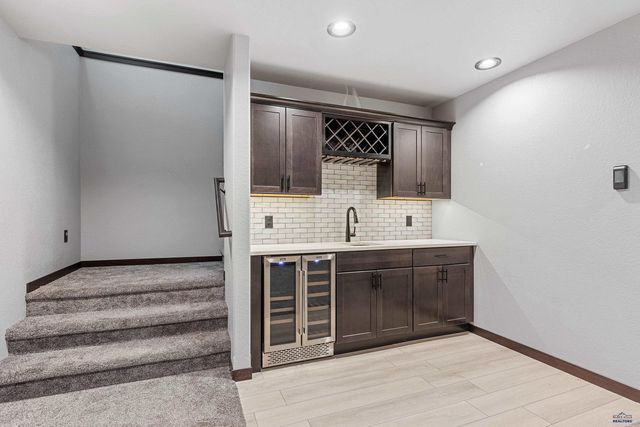 545 BULL RUN DR, Box Elder, SD 57719