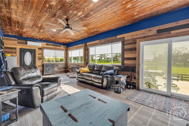 5115 Sandy Cross Road, Carnesville, GA 30521