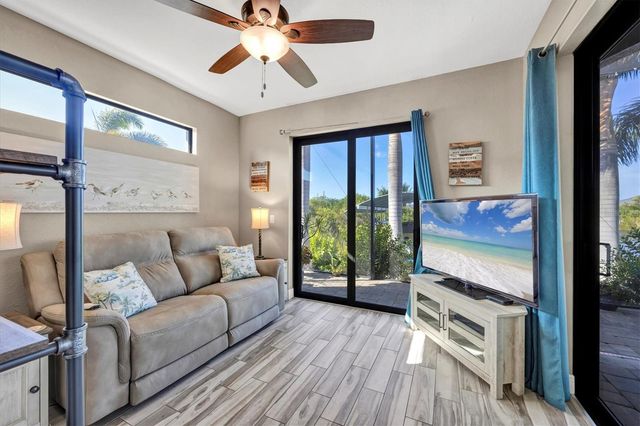 10075 KANSAS CITY STREET, Port Charlotte, FL 33981