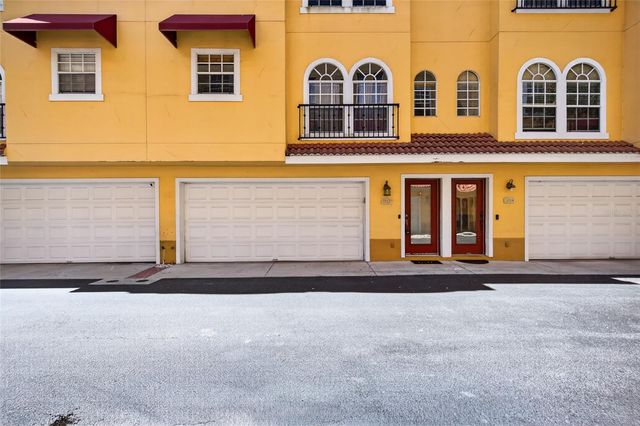 3322 LAS CAMPOS PLACE, Tampa, FL 33611