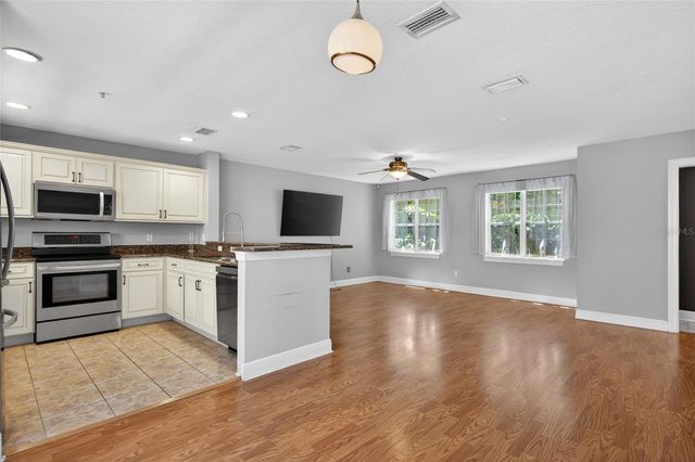 3322 LAS CAMPOS PLACE, Tampa, FL 33611