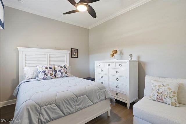 8777 Bellano CT 204, Naples, FL 34119