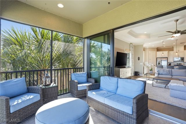 8777 Bellano CT 204, Naples, FL 34119