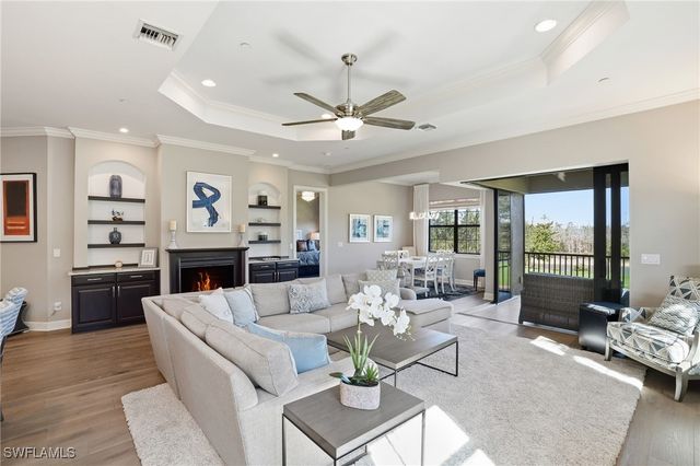 8777 Bellano CT 204, Naples, FL 34119