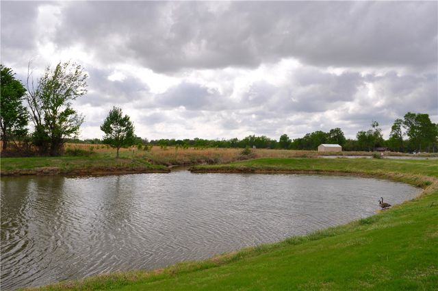1303 Doe Lane, Bentonville, AR 72713