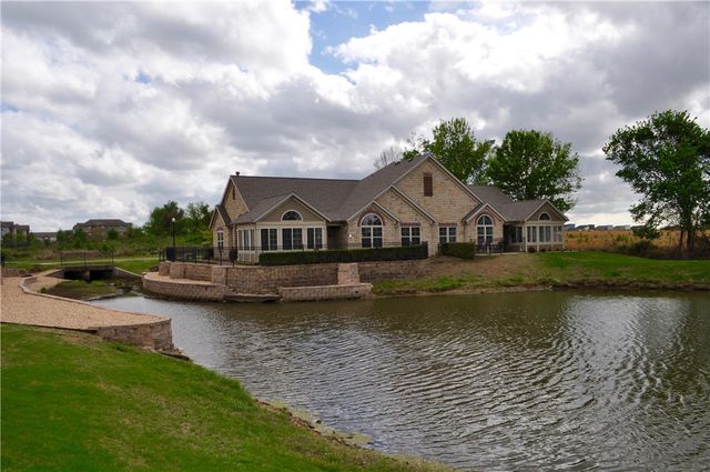 1303 Doe Lane, Bentonville, AR 72713