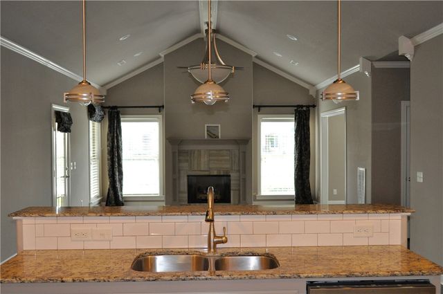 1303 Doe Lane, Bentonville, AR 72713