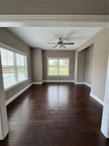 1303 Doe Lane, Bentonville, AR 72713