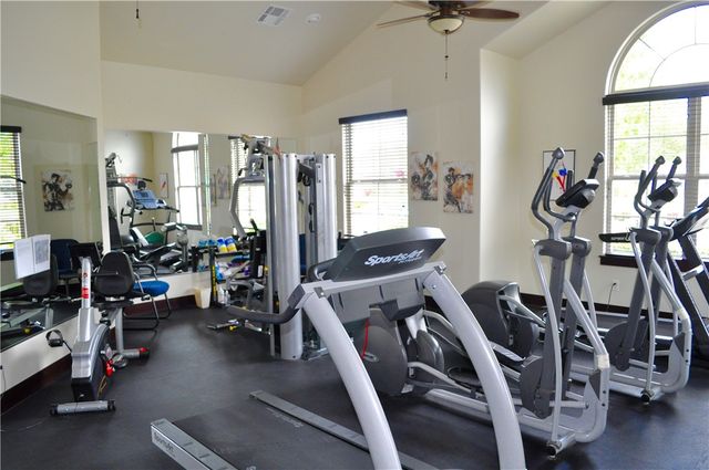 1303 Doe Lane, Bentonville, AR 72713