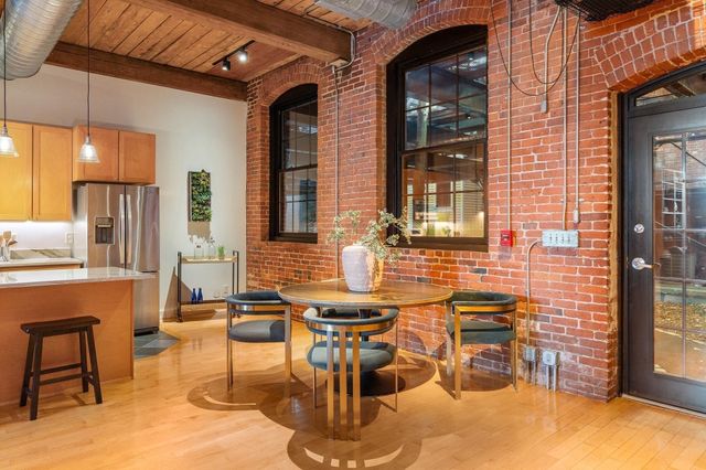 1 Tannery Brook Row 1E, Somerville, MA 02144