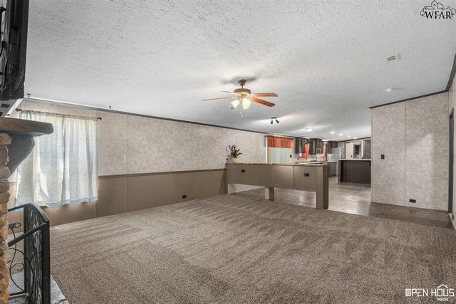 2946 W FM 367, Iowa Park, TX 76367