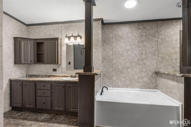 2946 W FM 367, Iowa Park, TX 76367