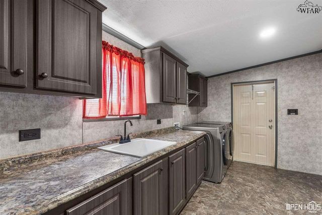 2946 W FM 367, Iowa Park, TX 76367