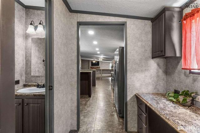 2946 W FM 367, Iowa Park, TX 76367