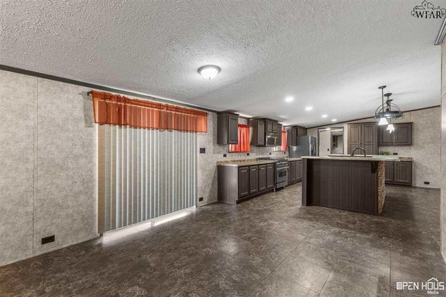 2946 W FM 367, Iowa Park, TX 76367