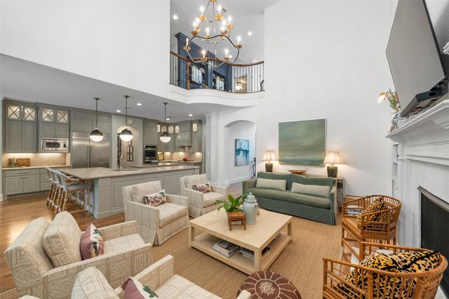 55 Player Vista Place, The Woodlands, TX 77382