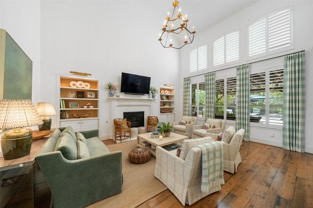 55 Player Vista Place, The Woodlands, TX 77382