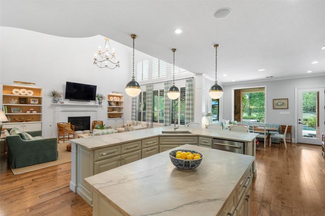 55 Player Vista Place, The Woodlands, TX 77382