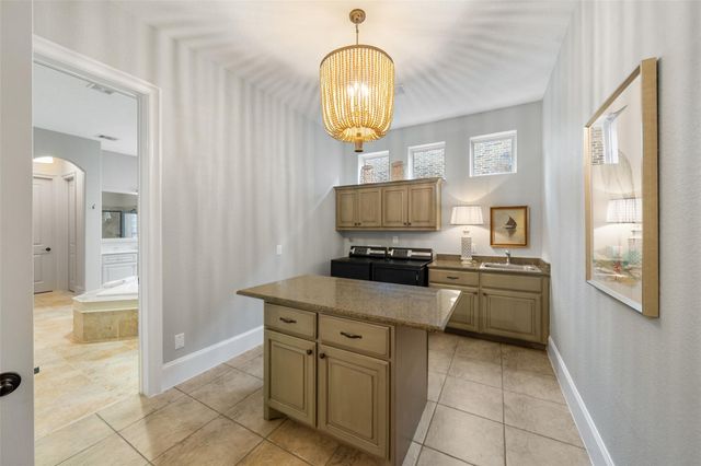 55 Player Vista Place, The Woodlands, TX 77382