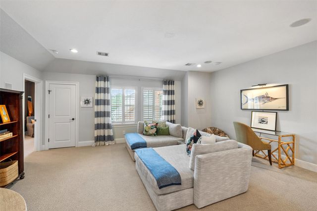 55 Player Vista Place, The Woodlands, TX 77382