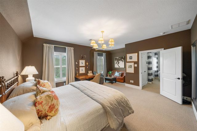 55 Player Vista Place, The Woodlands, TX 77382