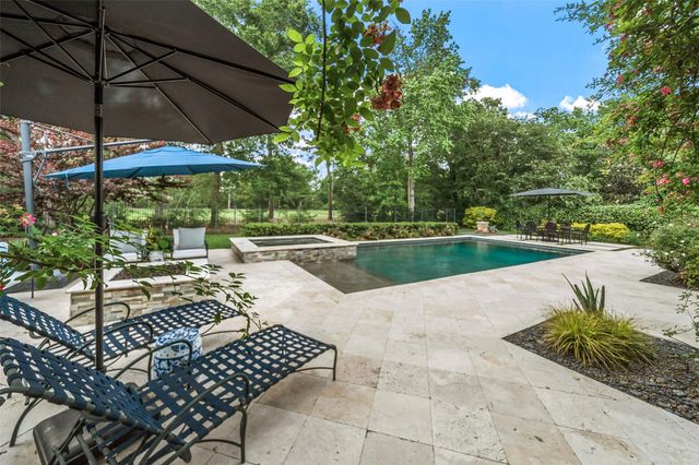 55 Player Vista Place, The Woodlands, TX 77382