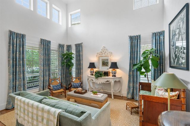 55 Player Vista Place, The Woodlands, TX 77382