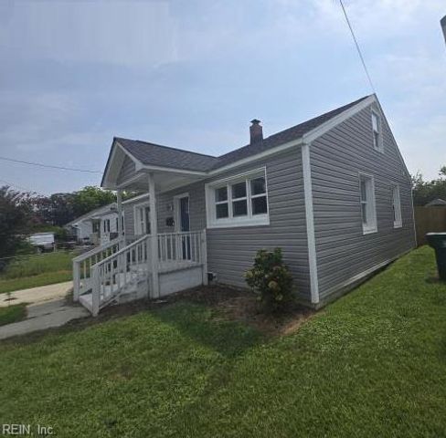 222 South AVE, Newport News, VA 23601