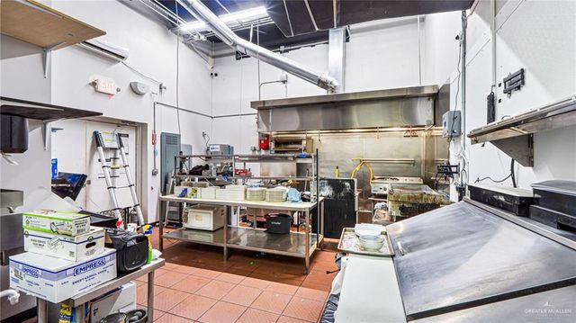 1215 S 10th Street D, Mcallen, TX 78501