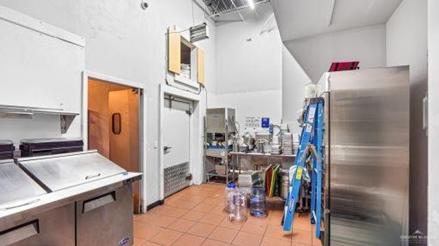 1215 S 10th Street D, Mcallen, TX 78501