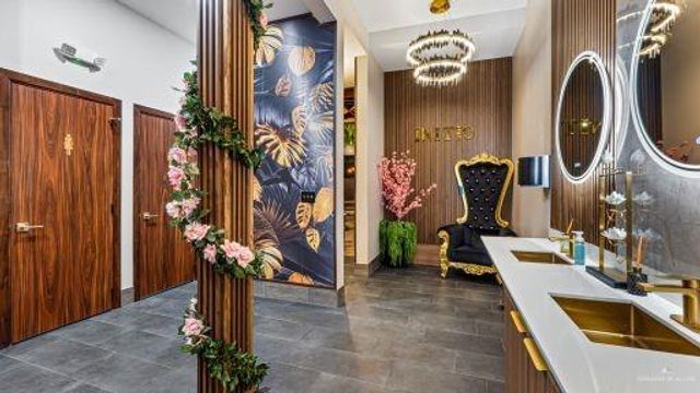 1215 S 10th Street D, Mcallen, TX 78501