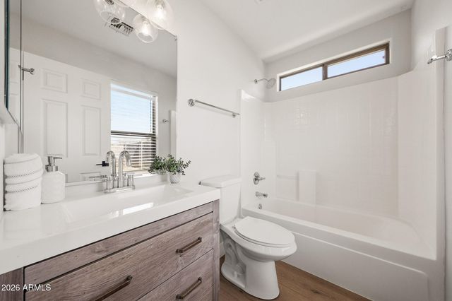 25702 W BURGESS Lane, Buckeye, AZ 85326