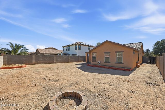 25702 W BURGESS Lane, Buckeye, AZ 85326