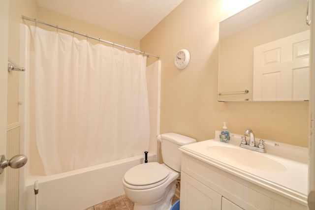 10 JOE WHEELER CV, Adamsville, TN 38310