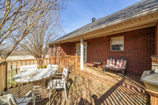 10 JOE WHEELER CV, Adamsville, TN 38310