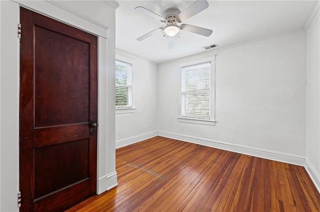 4111 Holly Street, Kansas City, MO 64111