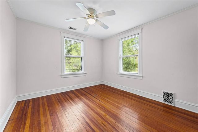 4111 Holly Street, Kansas City, MO 64111