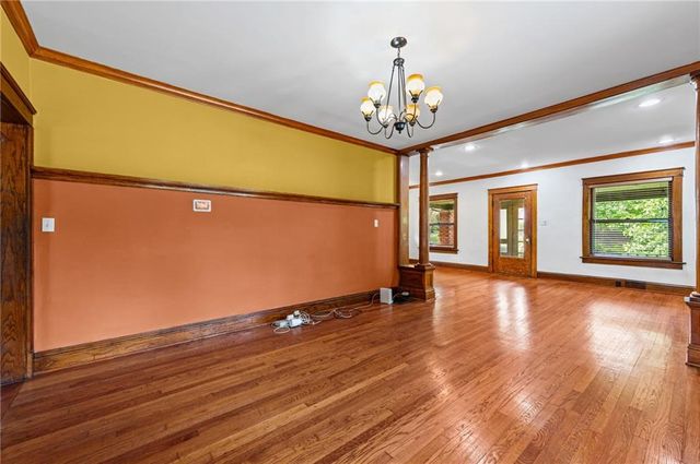 4111 Holly Street, Kansas City, MO 64111